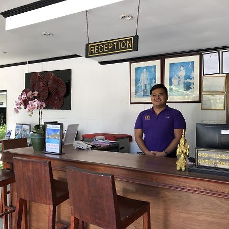 Bamboo Beach Hotel & Spa Patong Екстер'єр фото