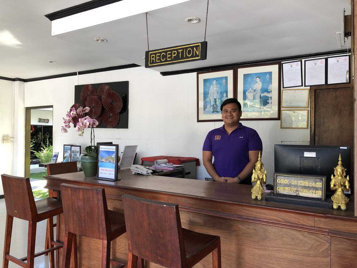 Bamboo Beach Hotel & Spa Patong Екстер'єр фото