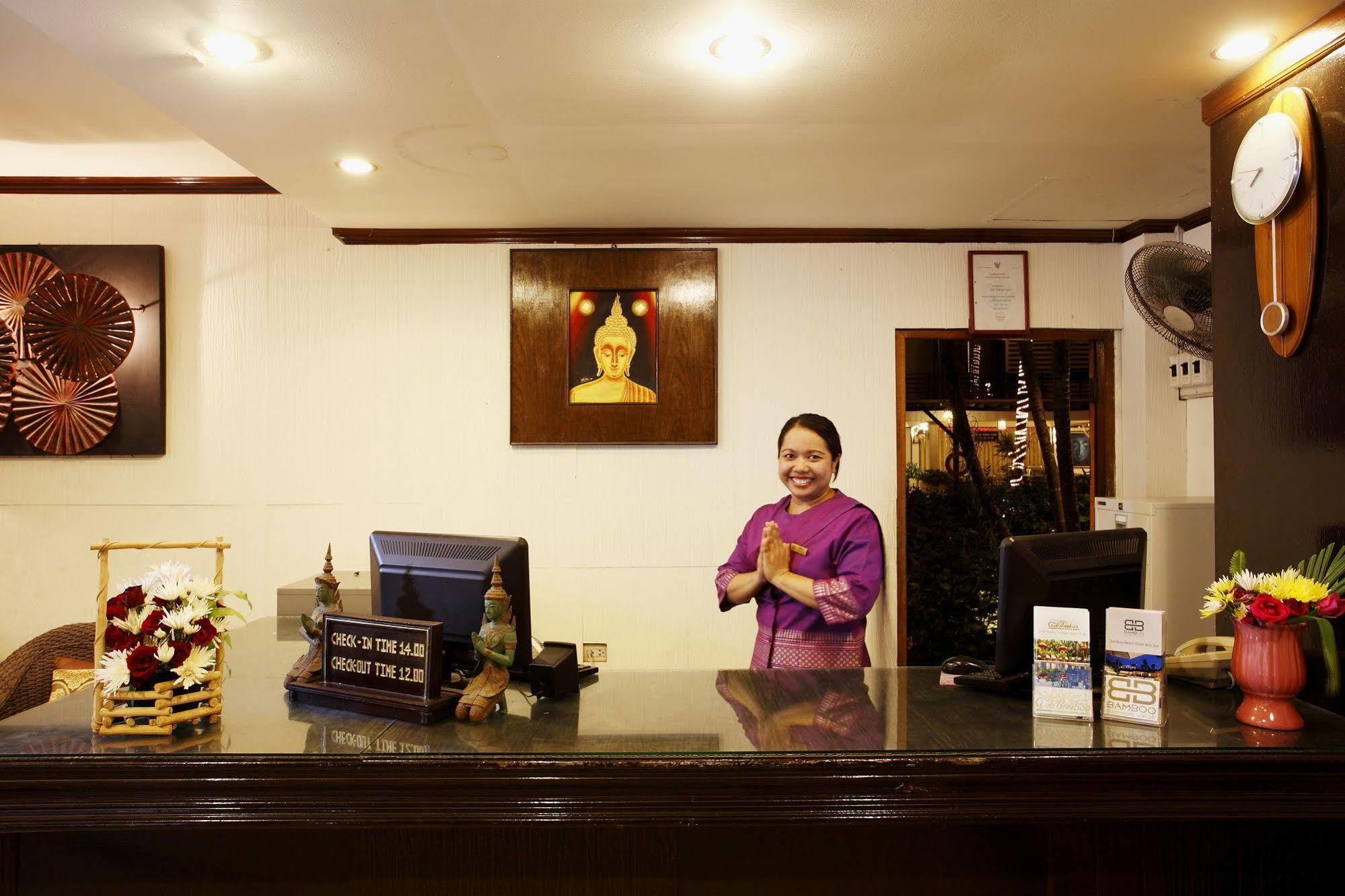 Bamboo Beach Hotel & Spa Patong Екстер'єр фото