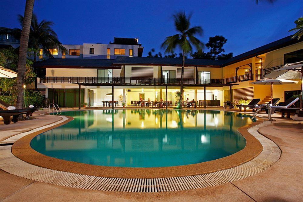 Bamboo Beach Hotel & Spa Patong Екстер'єр фото